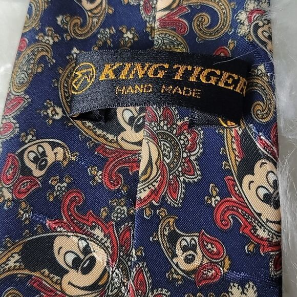 MICKEY MOUSE Paisley‎ Handmade Silk Tie - Picture 6 of 7